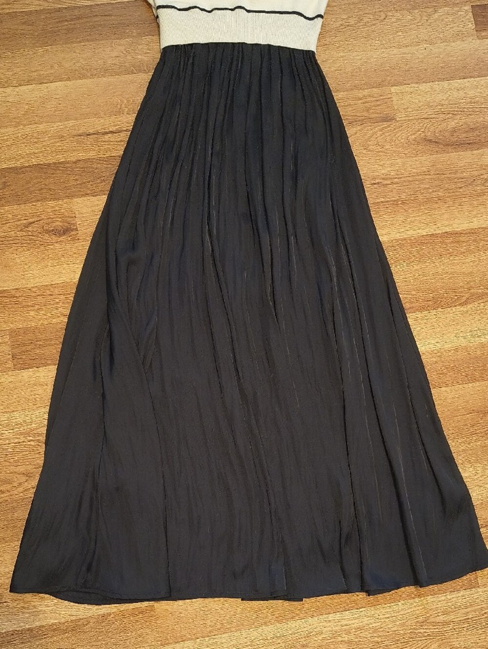 Rachel Zoe Sleeveless Two-Tone Maxi Dress in White and Black - Picture 4 of 10